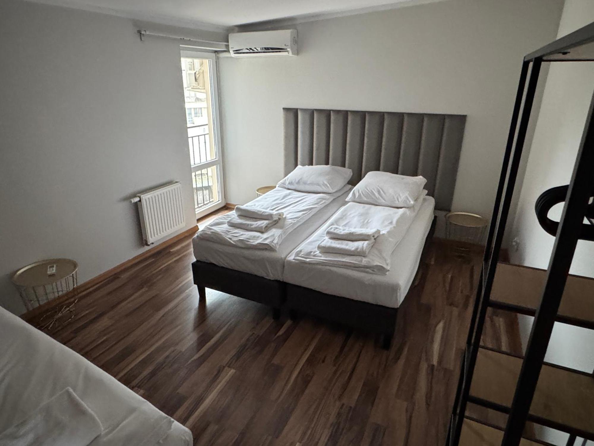 Corner House Residence Краків Екстер'єр фото